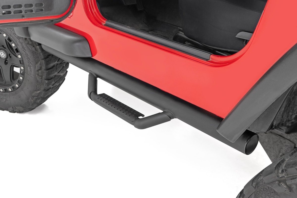 Jeep Wrangler Nerf Steps - Full Length - Rough Country - Bolt-On with Integrated Stone Guards - '97-'06